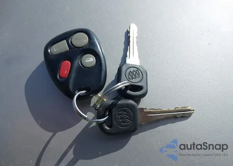 1998 Buick Park Avenue from USA, damaged, VIN 1G4CW52K8W4918051